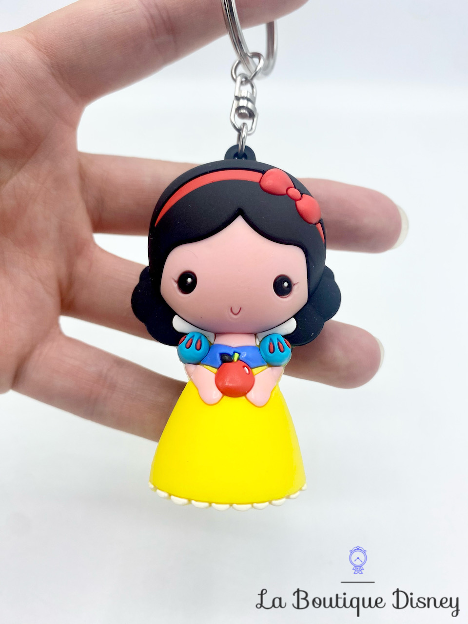 Porte clés Blanche Neige Disneyland Paris Disney figurine plastique  princesse