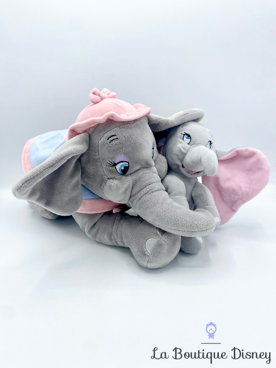 Peluche Dumbo Mrs Jumbo Disney Parks éléphant gris bébé maman 33 cm