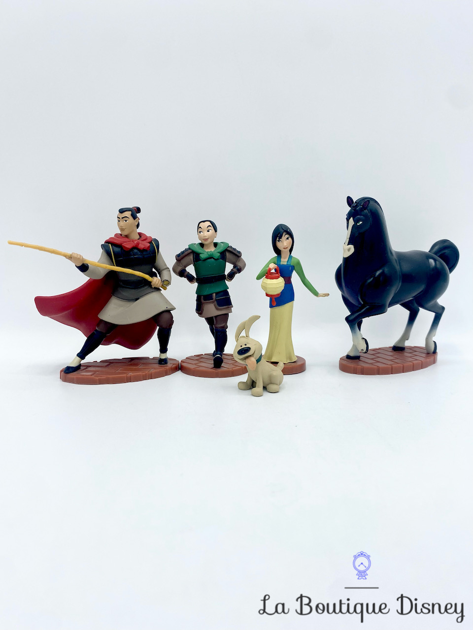 Figurines Mulan Playset Disney Store 2019 Disney Princess Li Shang Petit Frère Khan