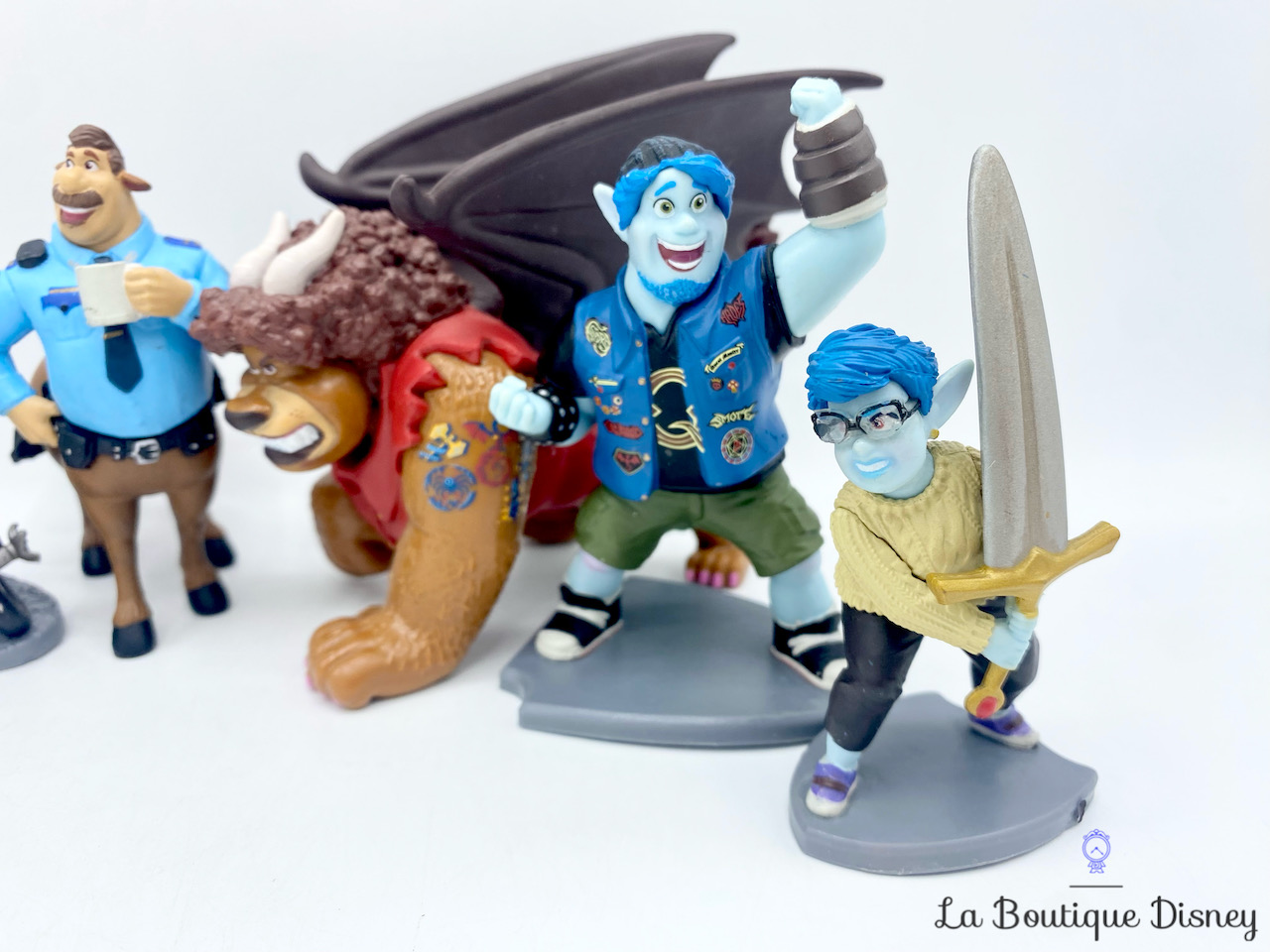figurines-playset-en-avant-onward-disneyland-paris-disney-elfes-créatures-5