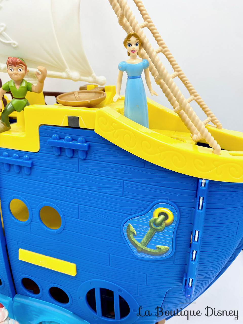 jouet-bateau-peter-pan-figurines-playset-disney-store-mattel-wendy-crochet-mouche-crocodile-8