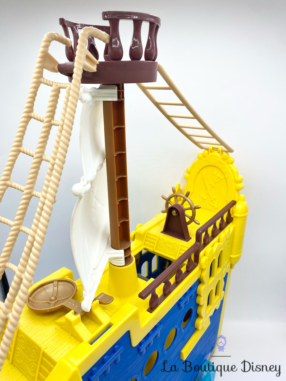 jouet-bateau-peter-pan-figurines-playset-disney-store-mattel-wendy-crochet-mouche-crocodile-9