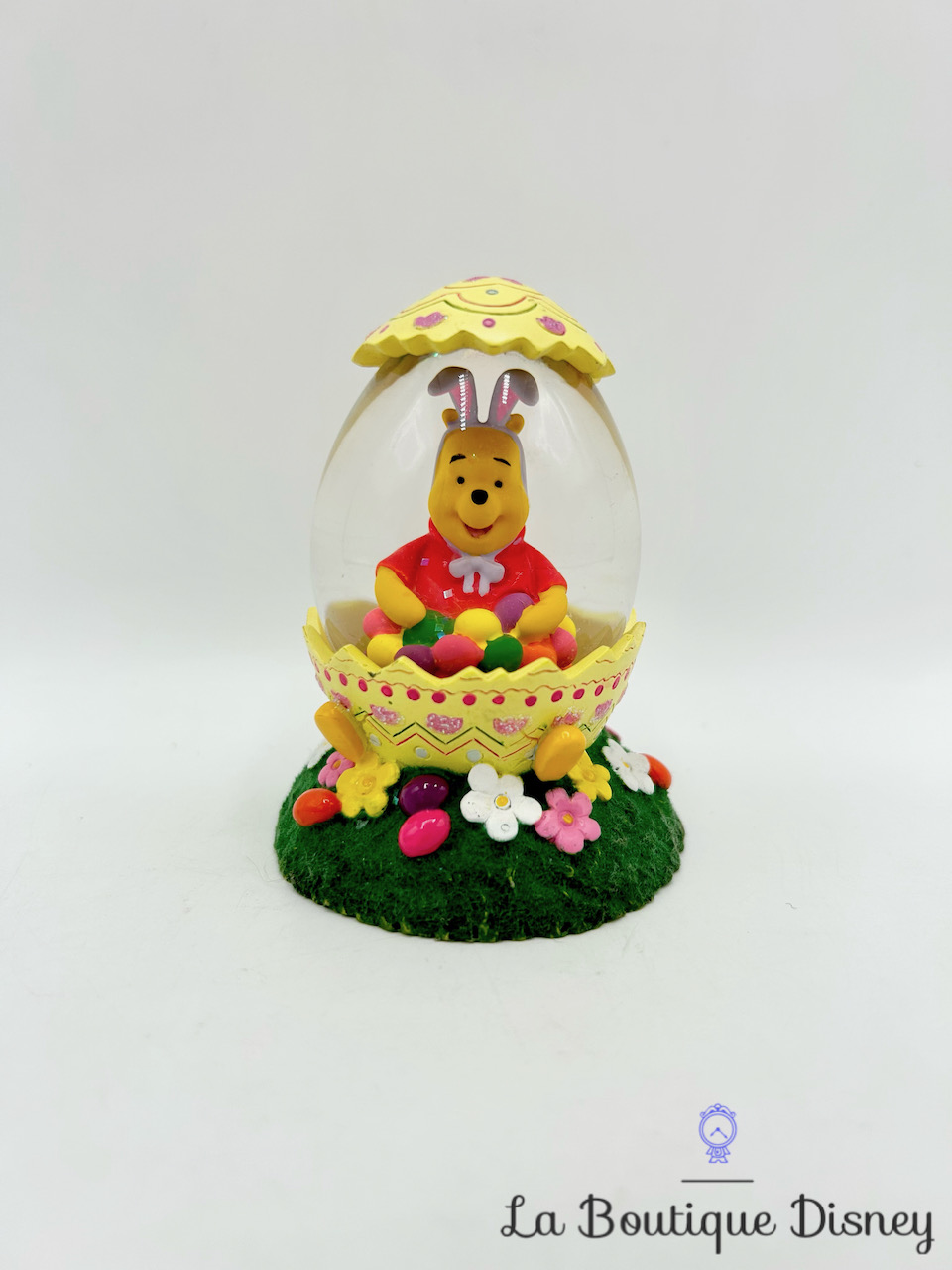 boule-a-neige-winnie-ourson-paques-disney-store-easter-lapin-snow-globe-pooh-2