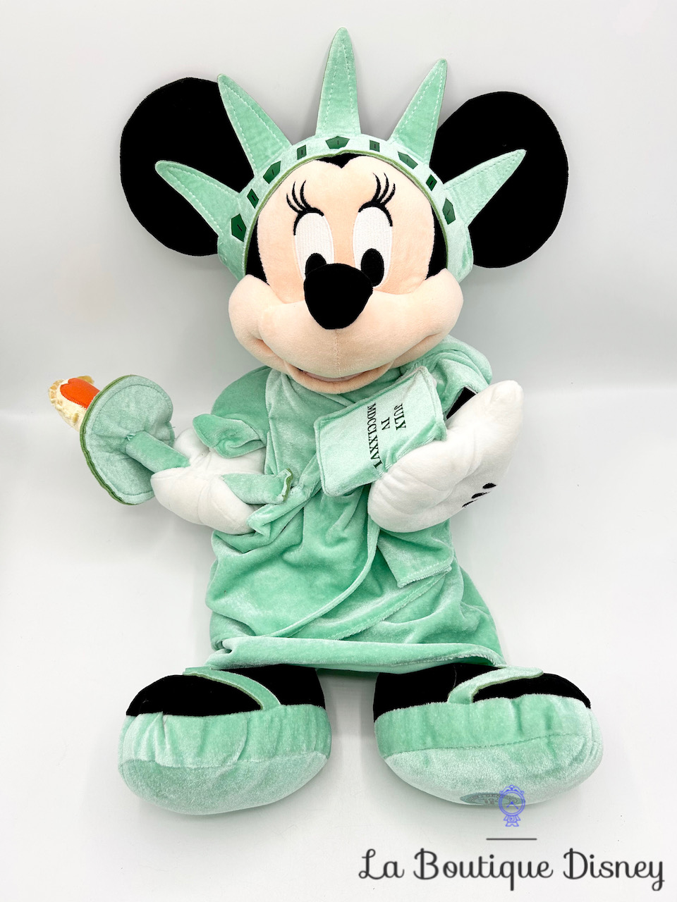 Disney Mini peluche Minnie la souris 20 cm