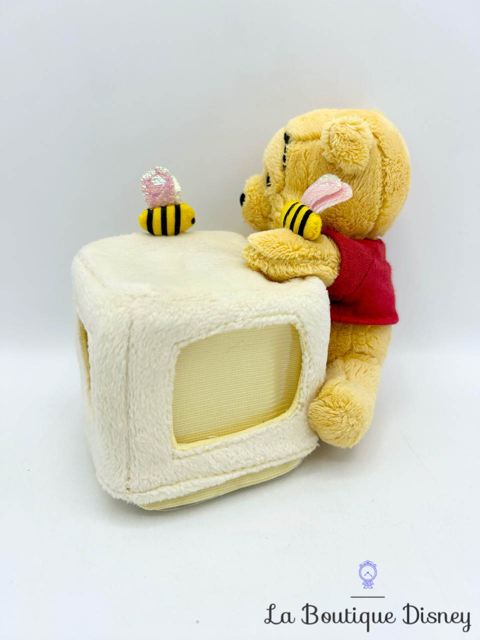 peluche-cadre-winnie-ourson-disney-store-cube-abeille-photo-4