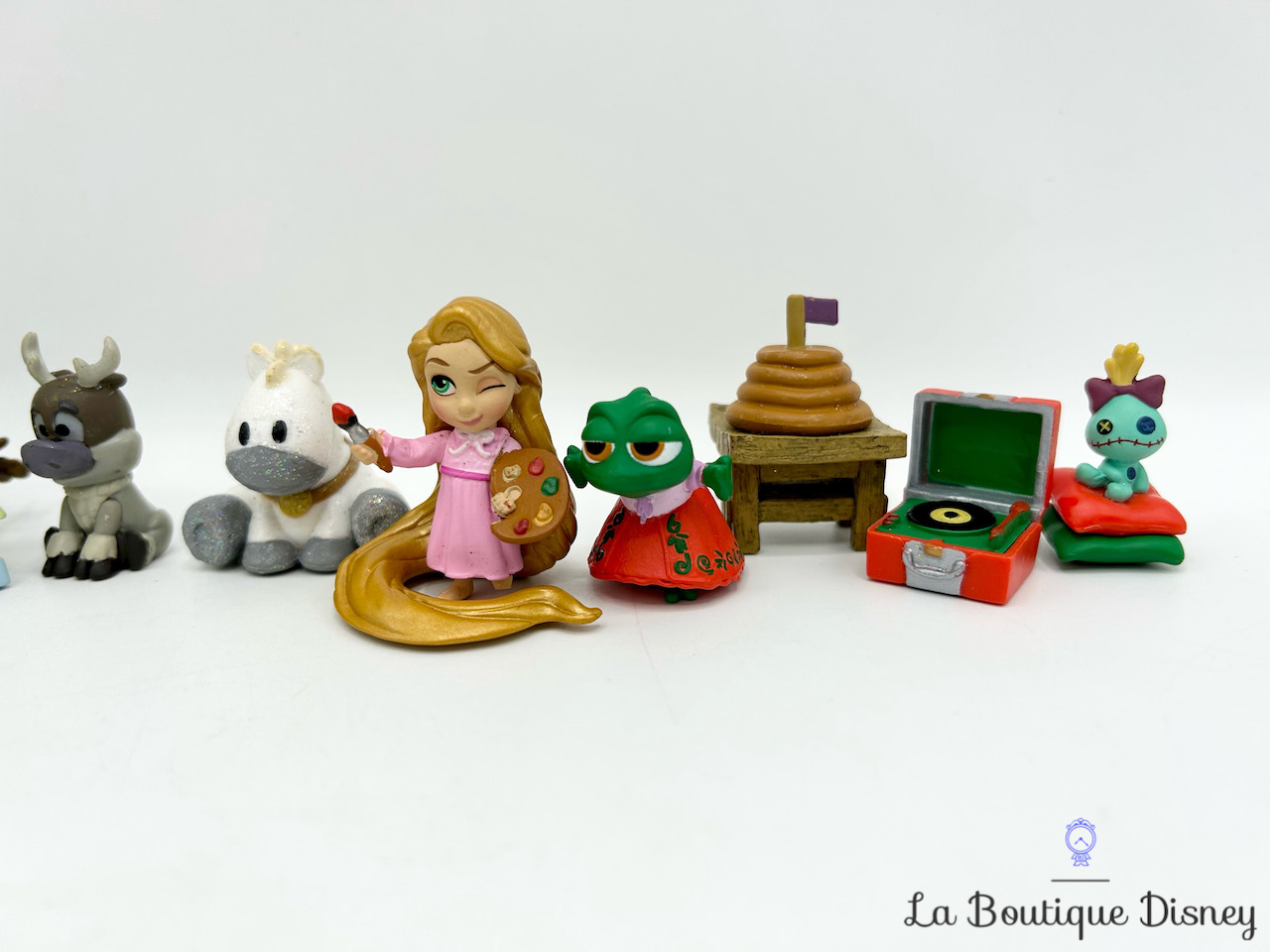 figurines-animators-collection-littles-calendrier-avent-2018-disney-store-mini-figurines-3