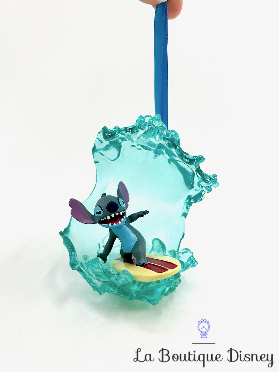 Ornement Noël Stitch surf vague Disneyland Paris Disney boule suspension bleu