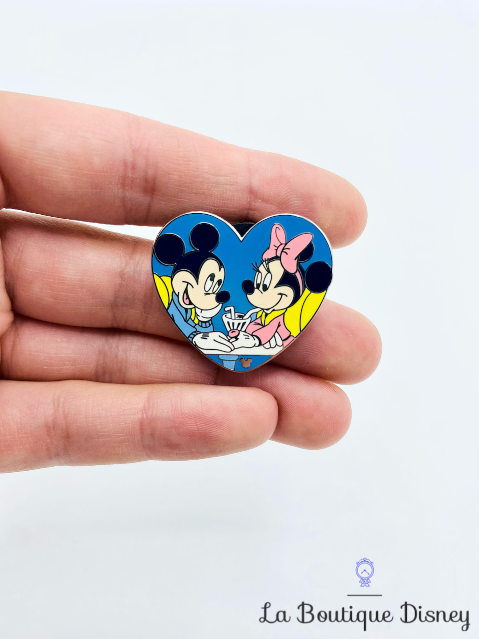 Pin-Sweetheart-Hearts-3-Hidden-Mickey-Collection-Opening-Edition-Walt-disney-World-2006-Mickey-Minnie-coeur-50638