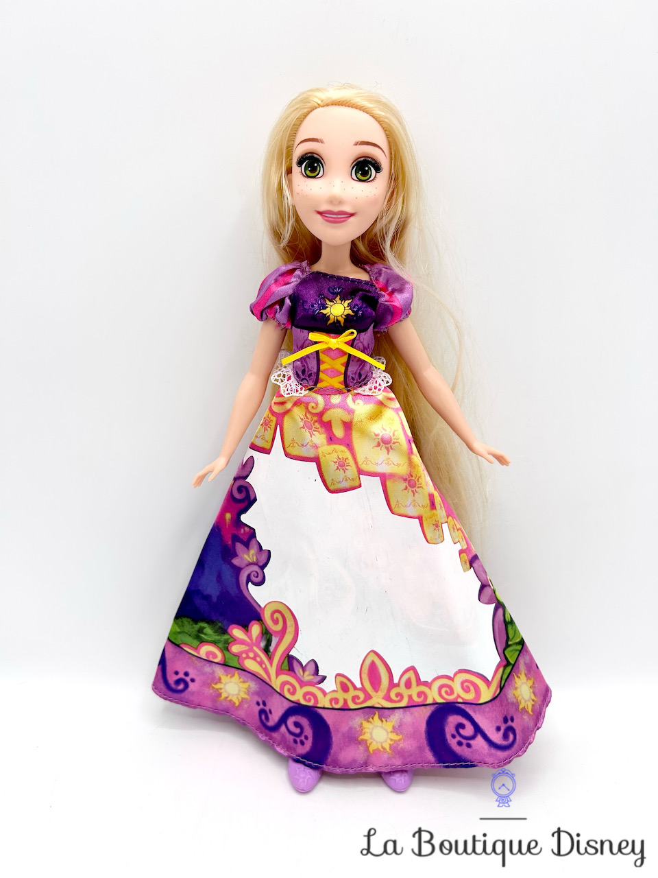 Poupée Raiponce Robe Magique Disney Hasbro 2015 princesse cheveux longs 28 cm