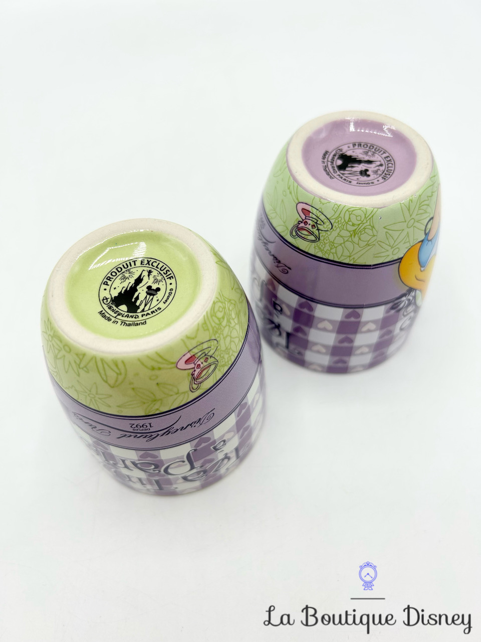 tasses-alice-au-pays-des-merveilles-tea-time-paris-cuillère-disneyland-mug-disney-expresso-coffret-violet-vert-4