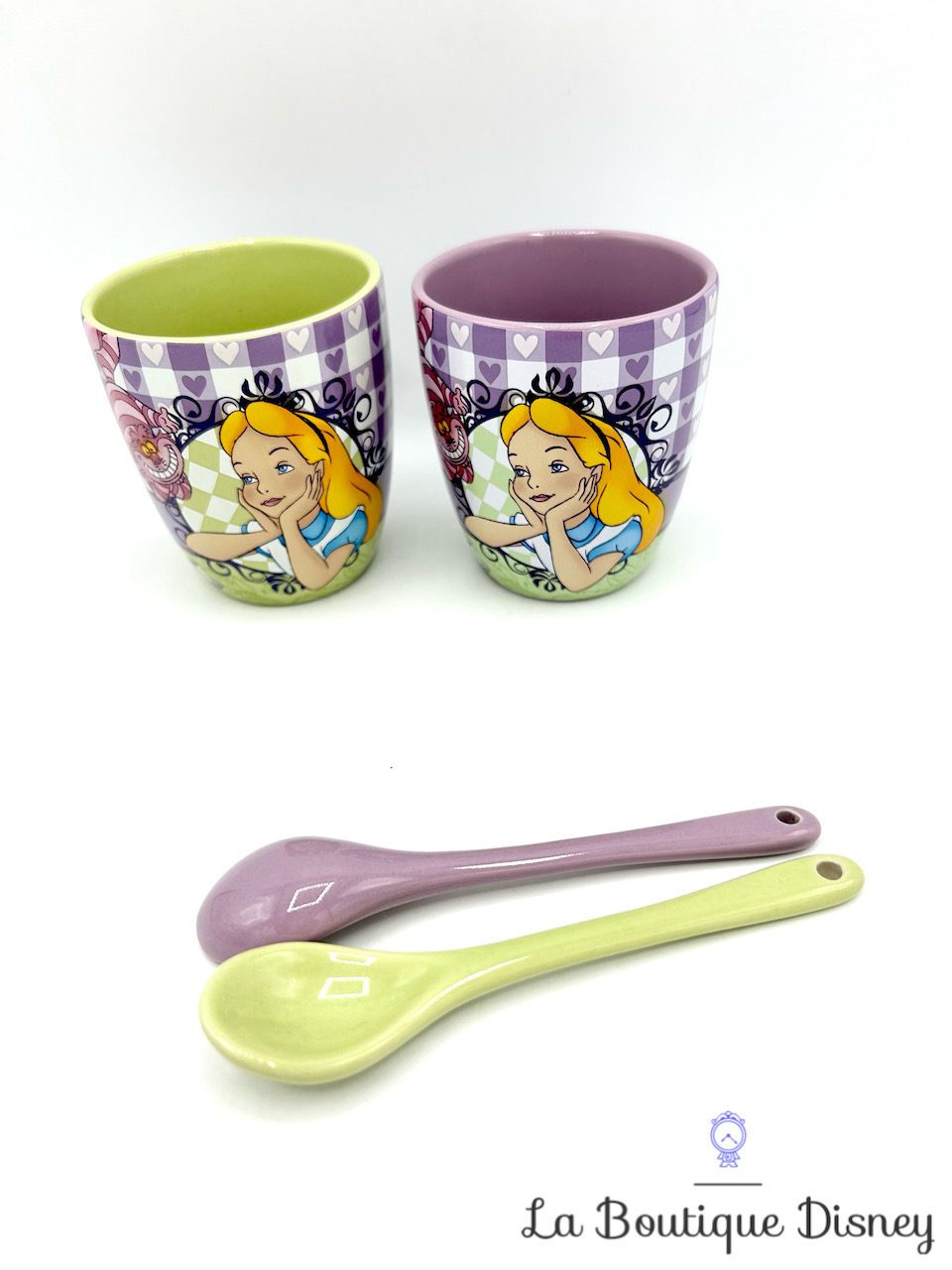 tasses-alice-au-pays-des-merveilles-tea-time-paris-cuillère-disneyland-mug-disney-expresso-coffret-violet-vert-1