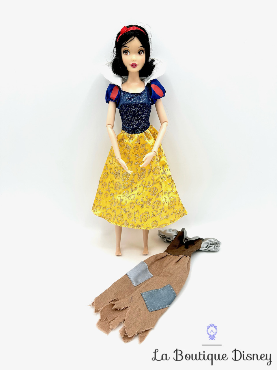 Poupée Blanche Neige Disney Store princesse mannequin robe souillon 30 cm