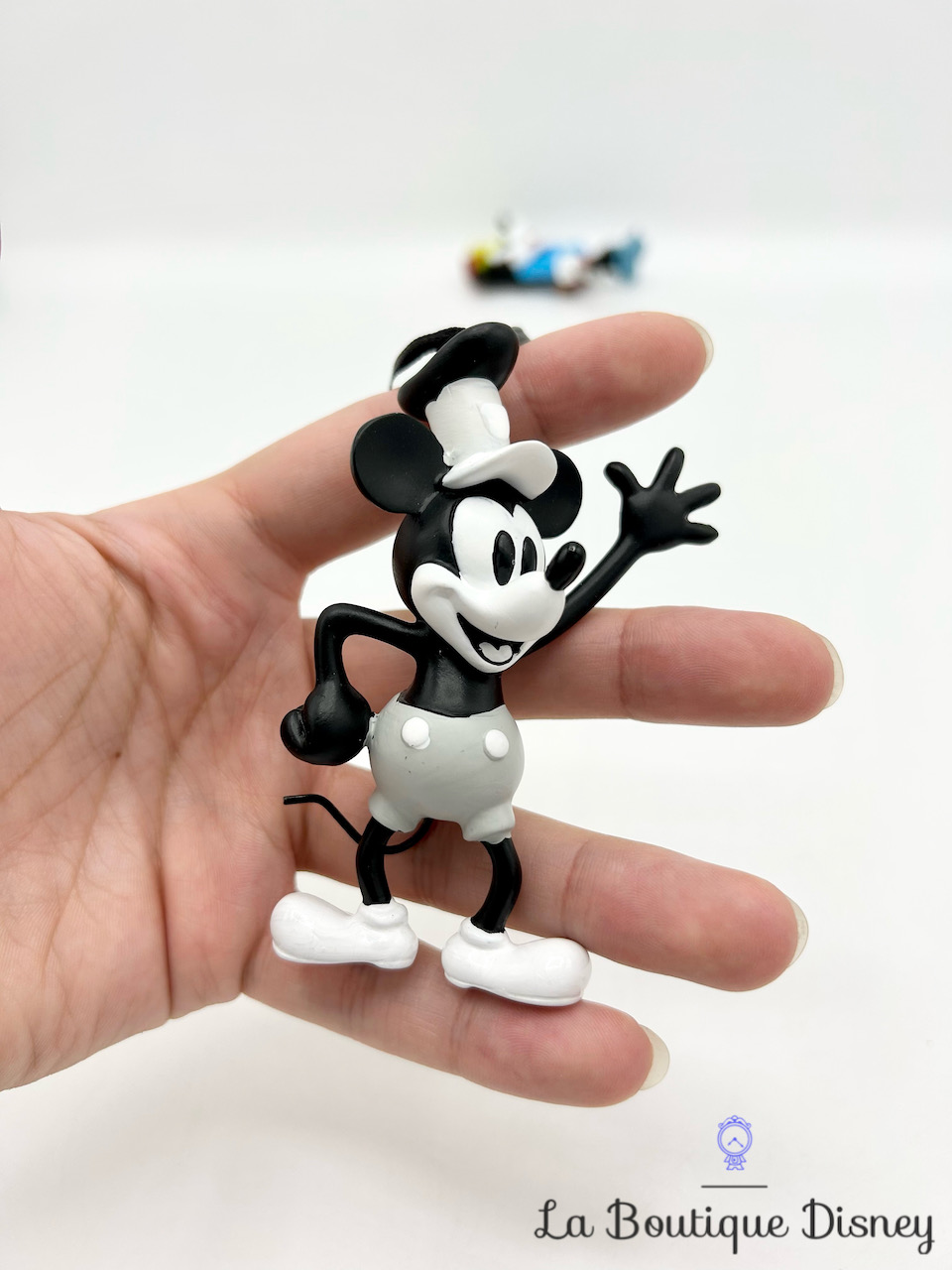 Ornements Mickey à travers les âges Set 1/3 Disney Store 2018 boule suspension Noël