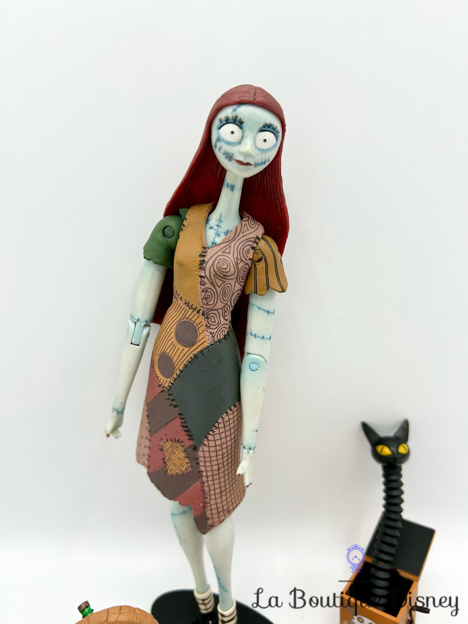 Figurine Sally Series 1 Nightmare Before Christmas NECA Reel Toys Touchstone Pictures Létrange Noel de Mr Jack