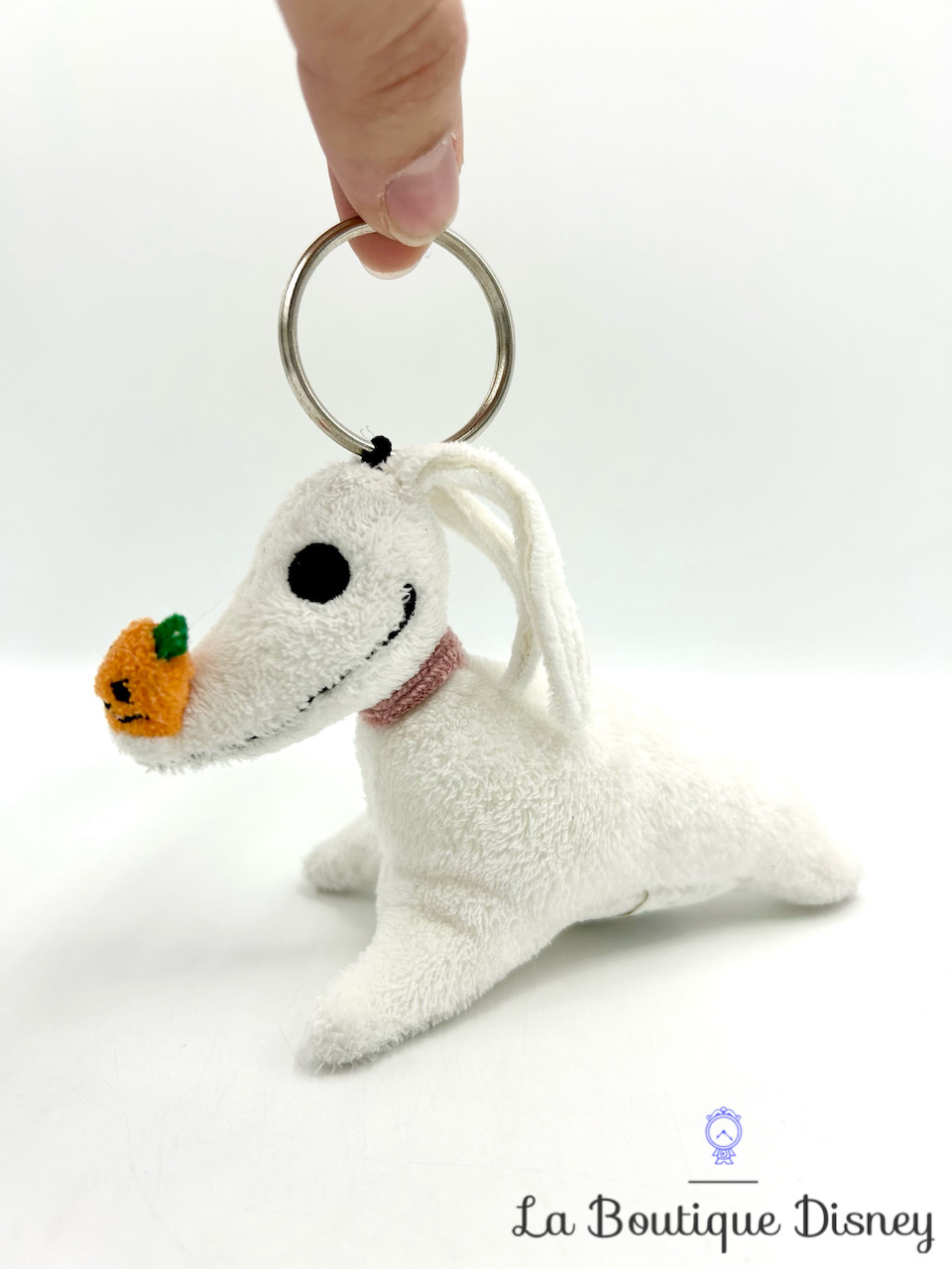 Porte clés Zéro peluche chien fantôme Disney Store L\'étrange Noël de Mr Jack 10 cm