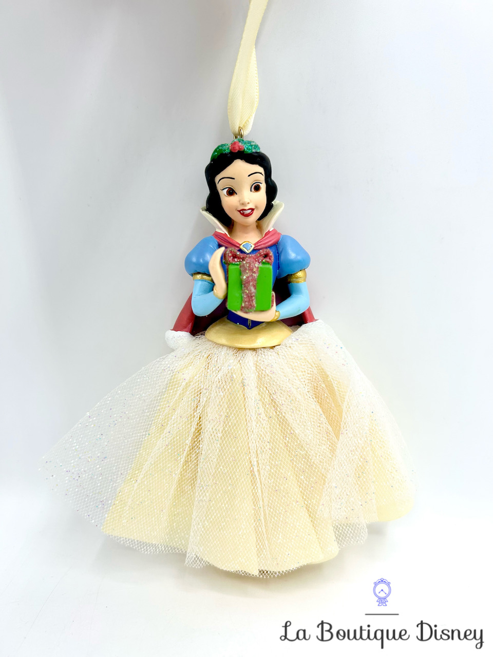 Ornement Noël Blanche Neige cadeau Disney Store 2013 princesse robe tissu boule suspension