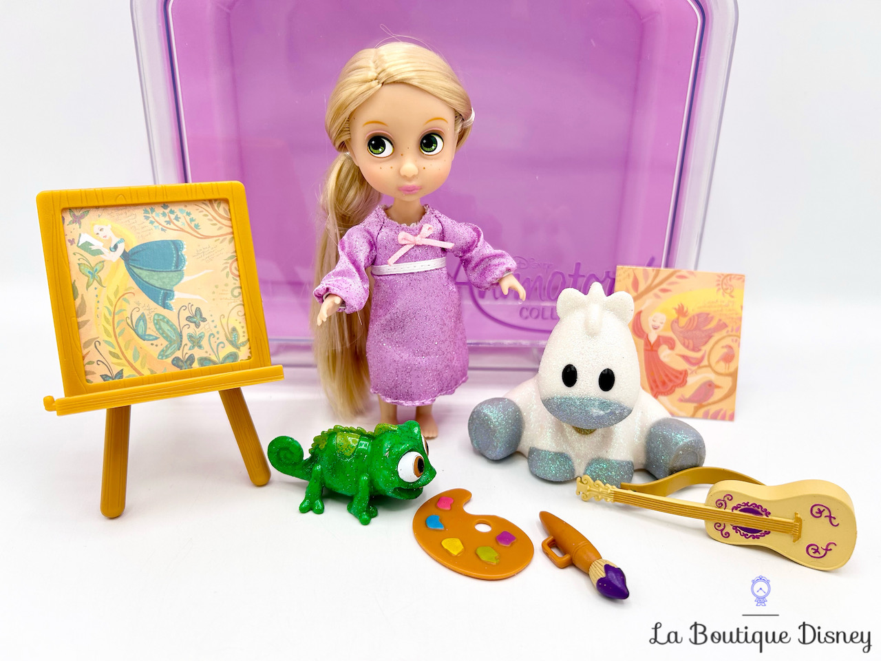 jouet-coffret-mini-poupées-raiponce-animators-collection-disney-store-valise-violet-princesse-3