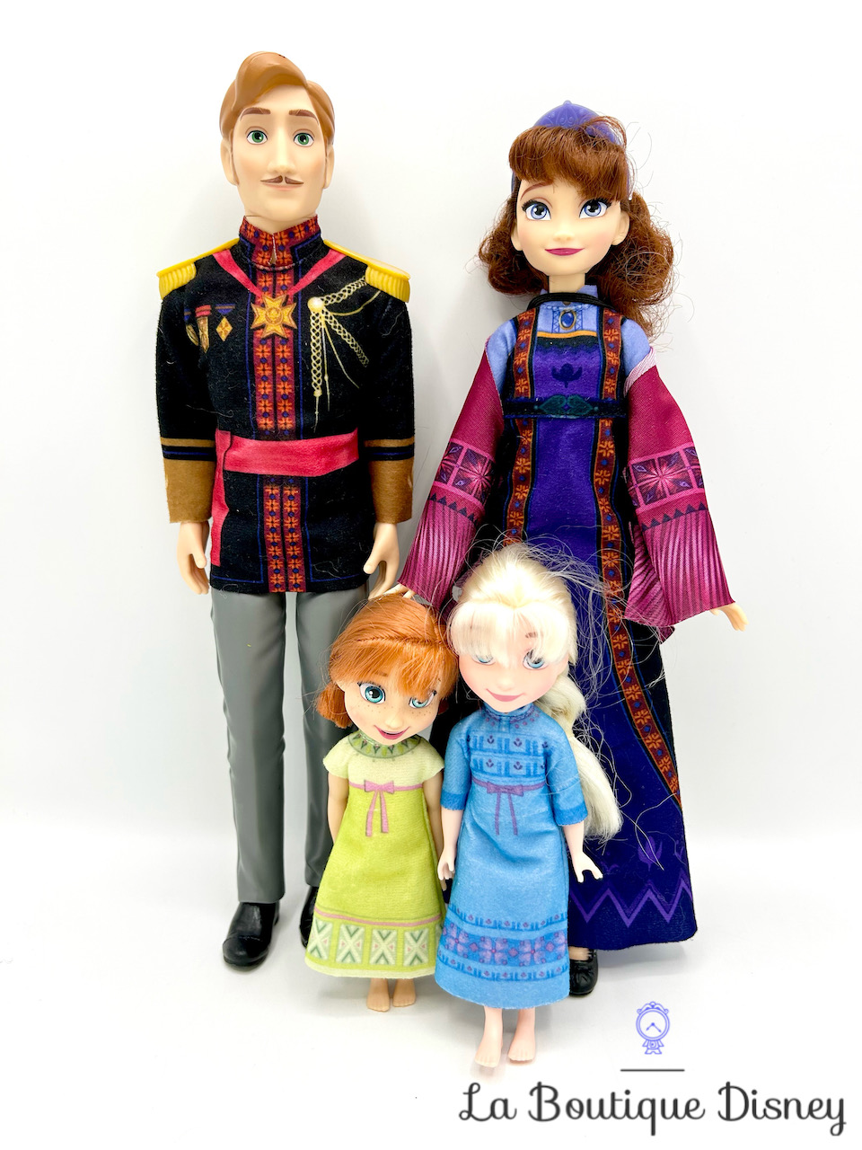 Poupées Famille Royale d\'Arendelle Anna Elsa La Reine des Neiges 2 Disney Hasbro Parents
