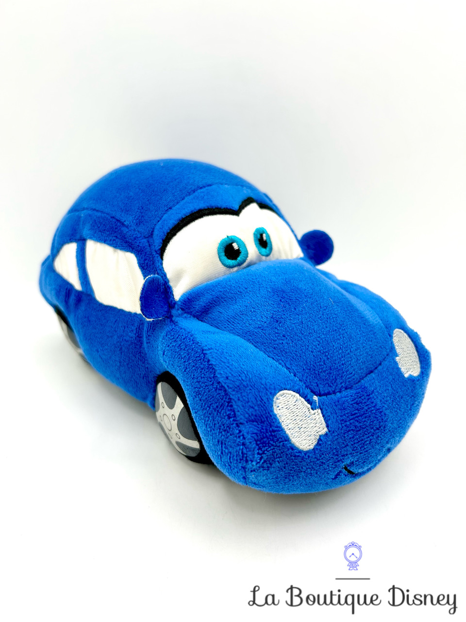 Peluche Sally Cars Disney Store Porsche voiture bleu 20 cm
