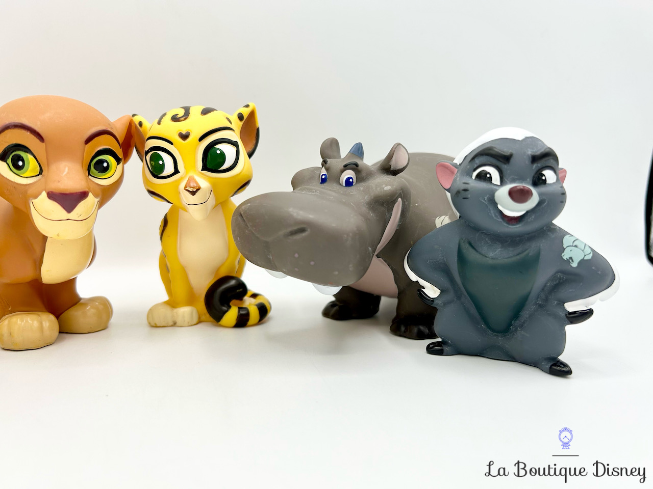 jouets-figurines-de-bain-la-garde-du-roi-lion-disneyland-2019-disney-animaux-savane-1