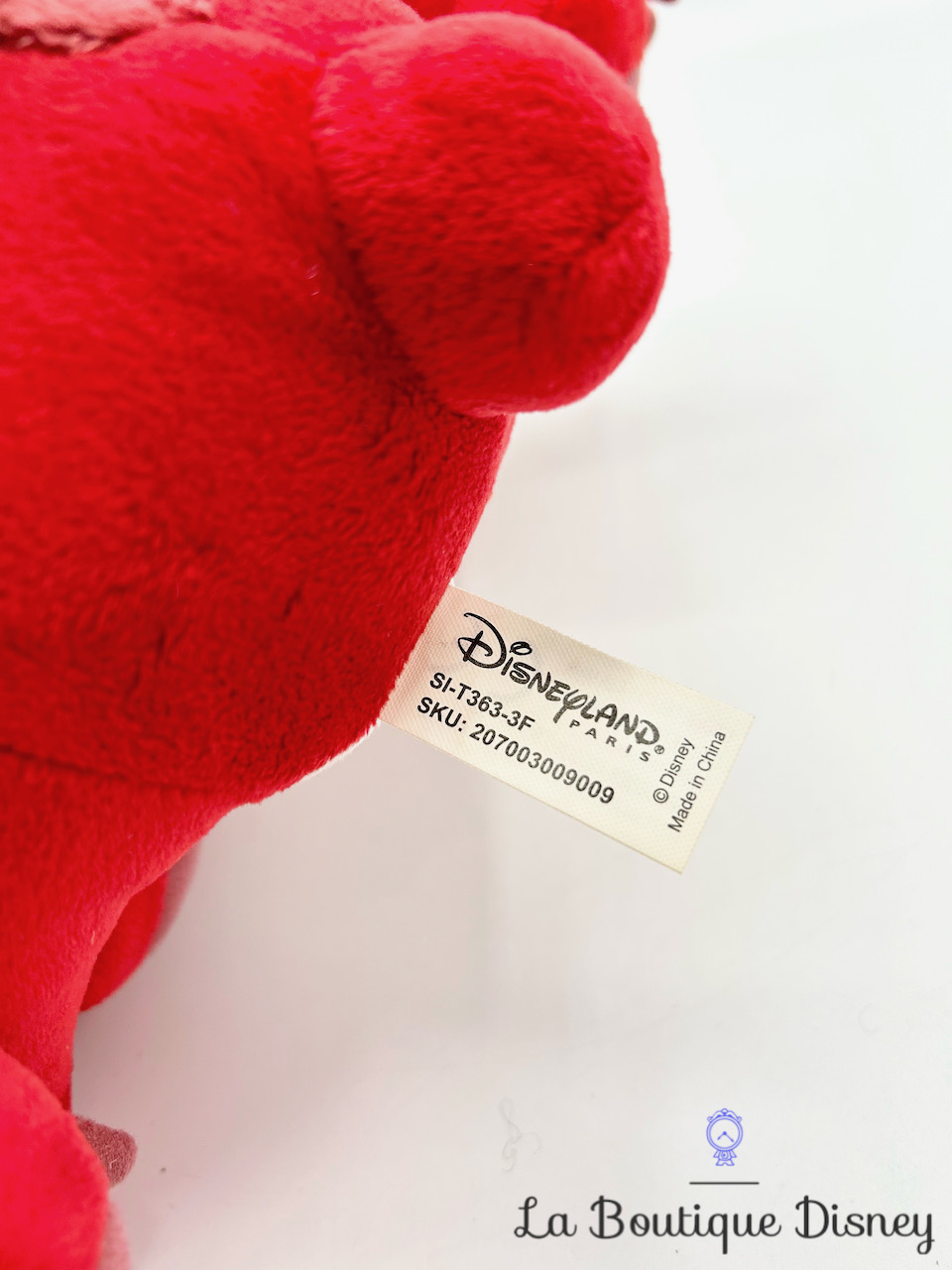 Disney Leroy Stitch Peluche dans sa couverture rouge 25 cm