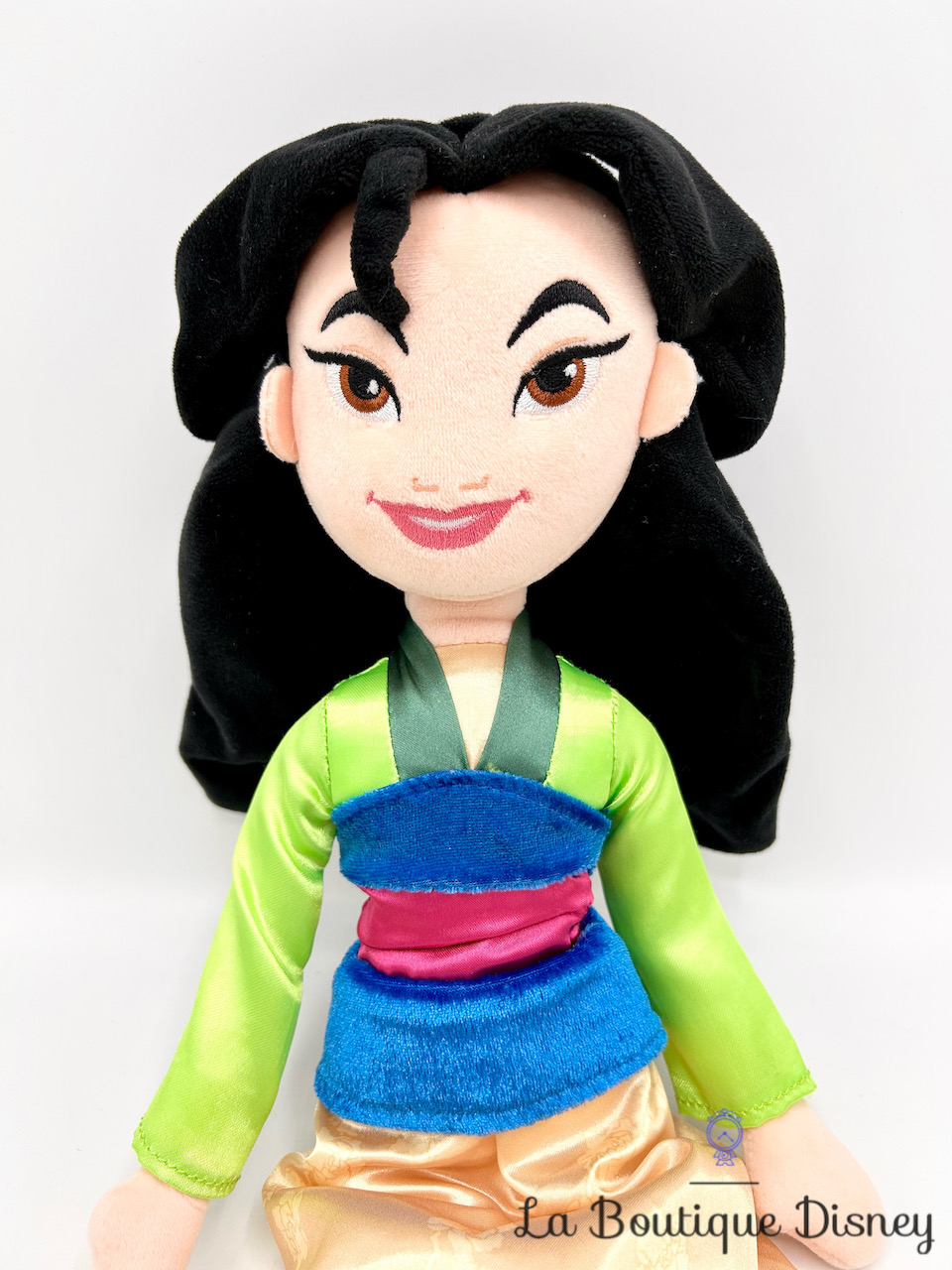poupée-chiffon-mulan-disney-parks-2019-peluche-princesse-chinoise-4