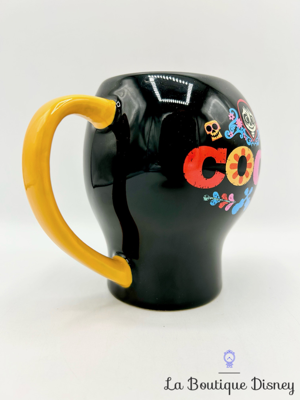 tasse-coco-disney-parks-mug-noir-tete-mort-couleurs-5