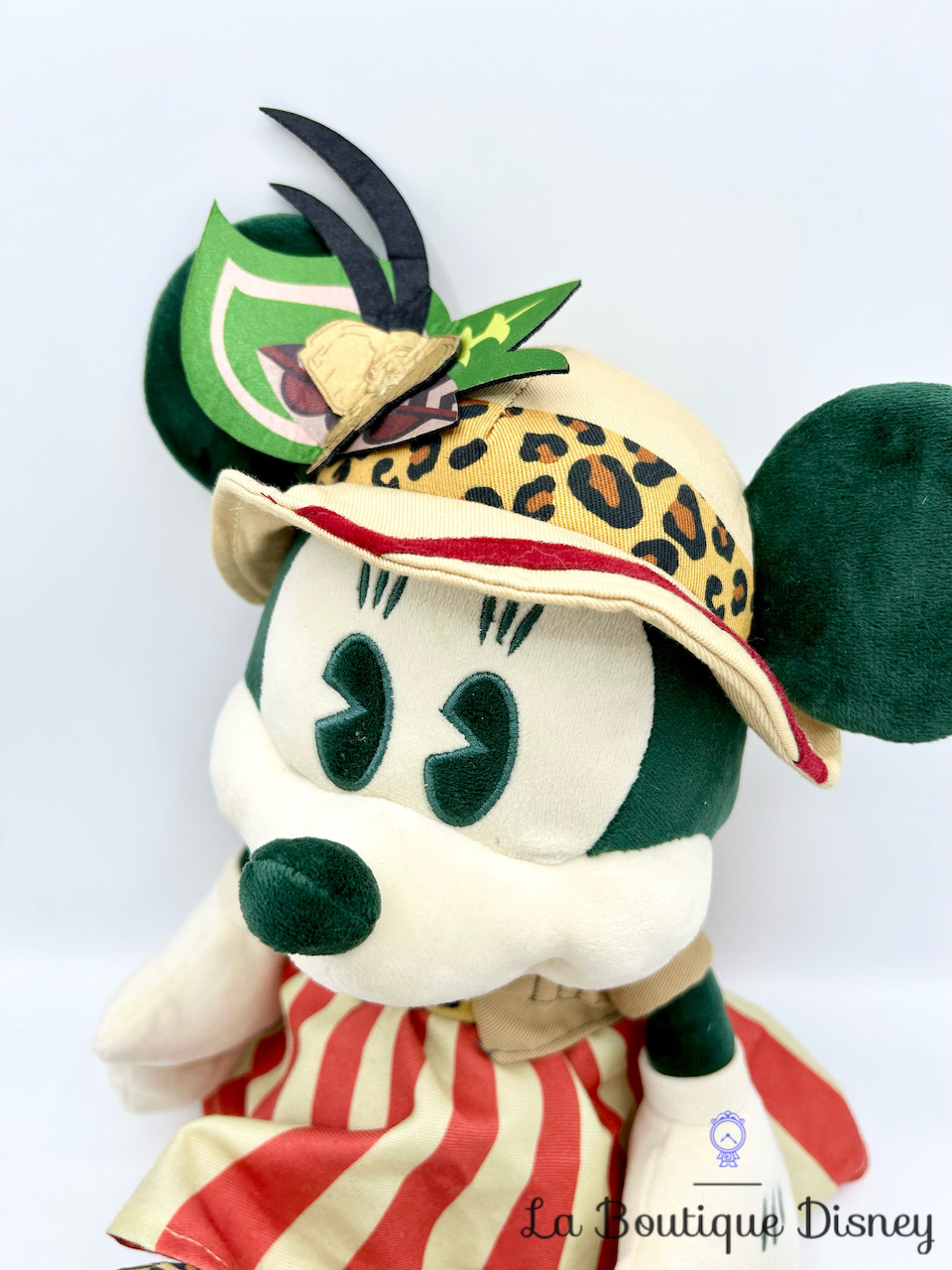 peluche-minnie-mouse-main-attraction-11-12-jungle-cruise-disney-store-édition-limitée-1
