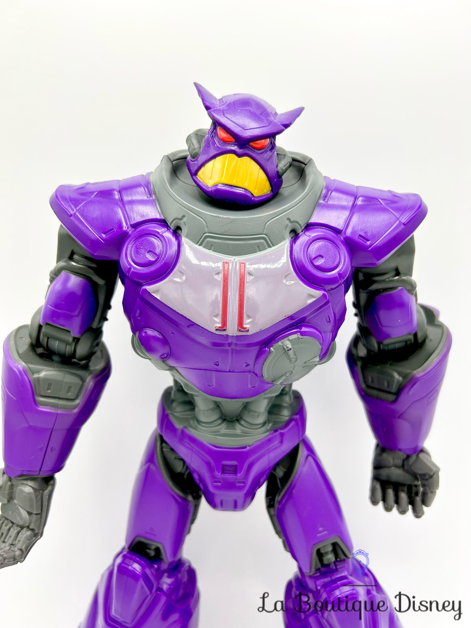 jouet-figurine-zurg-lightyear-disney-mattel-buzz-éclair-robot-violet-3