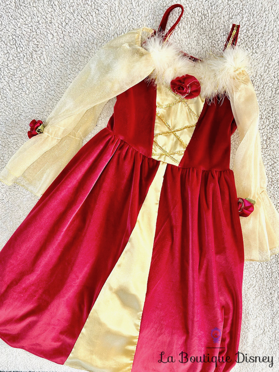 Déguisement Belle rouge La Belle et la Bête Disney Store Exclusive taille 7/8 ans robe velours rouge jaune