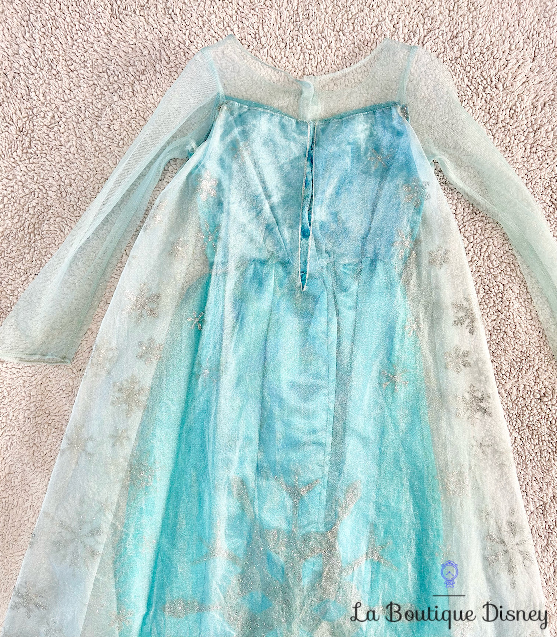 déguisement-elsa-la-reine-des-neiges-disney-store-robe-princesse-sequins-bleu-2