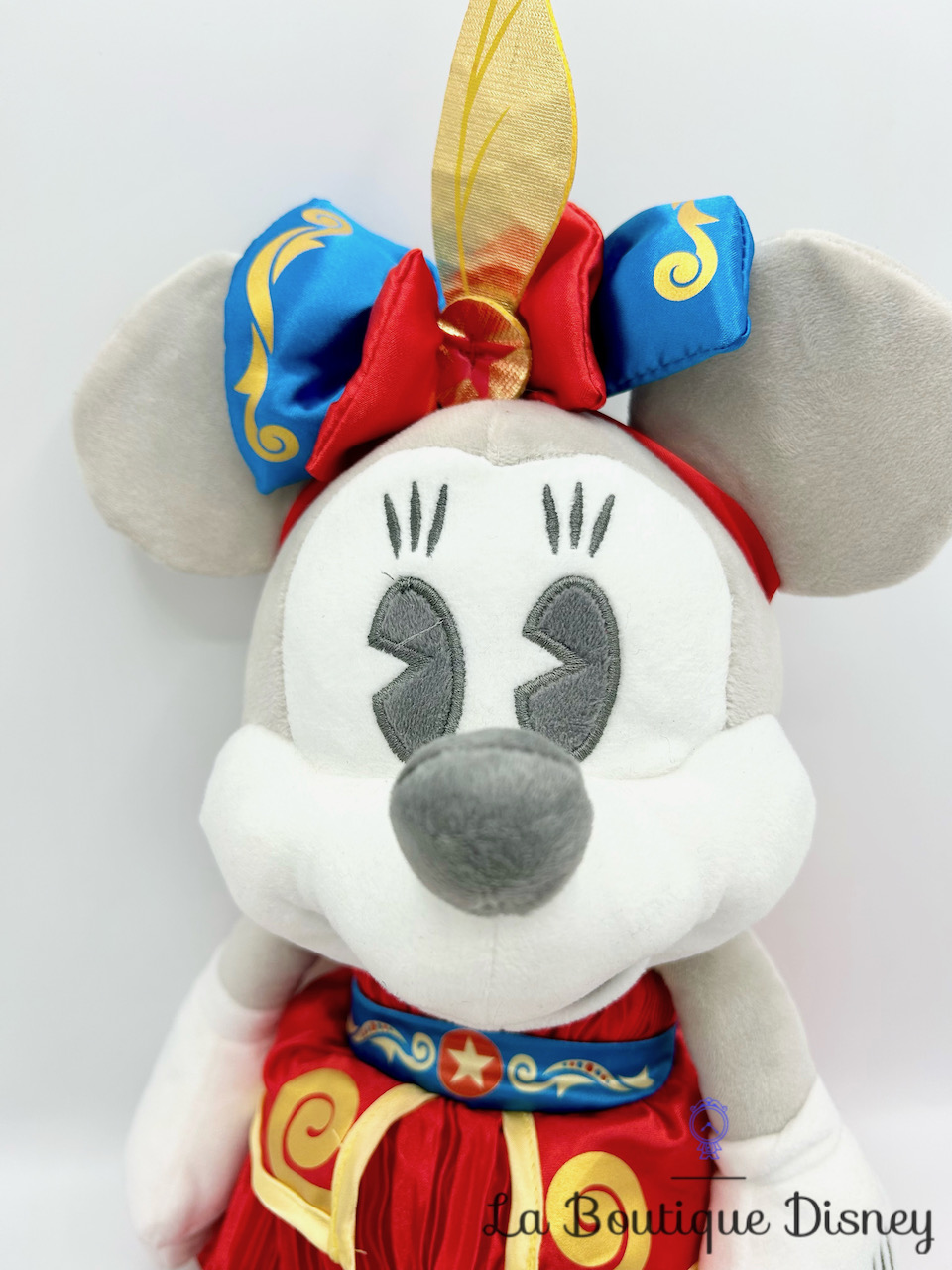 peluche-minnie-mouse-main-attraction-8-12-dumbo-the-flying-elephant-disney-store-édition-limitée-0