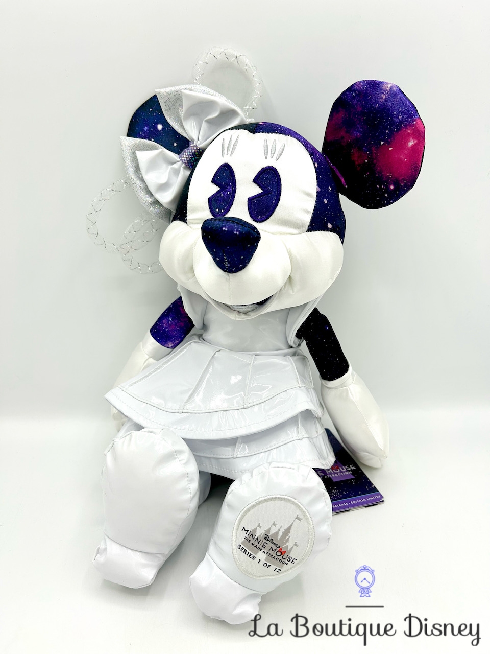 Peluche Minnie Mouse The Main Attraction 1 sur 12 Space Mountain Disney Store 2020 Édition limitée 43 cm