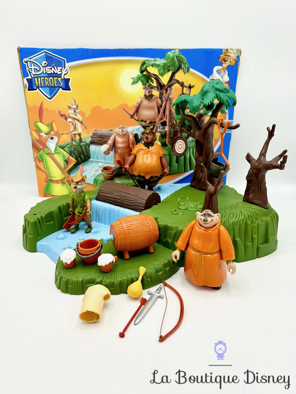jouet-figurines-robin-des-bois-disney-heroes-famosa-vintage-arbre-rivière-2