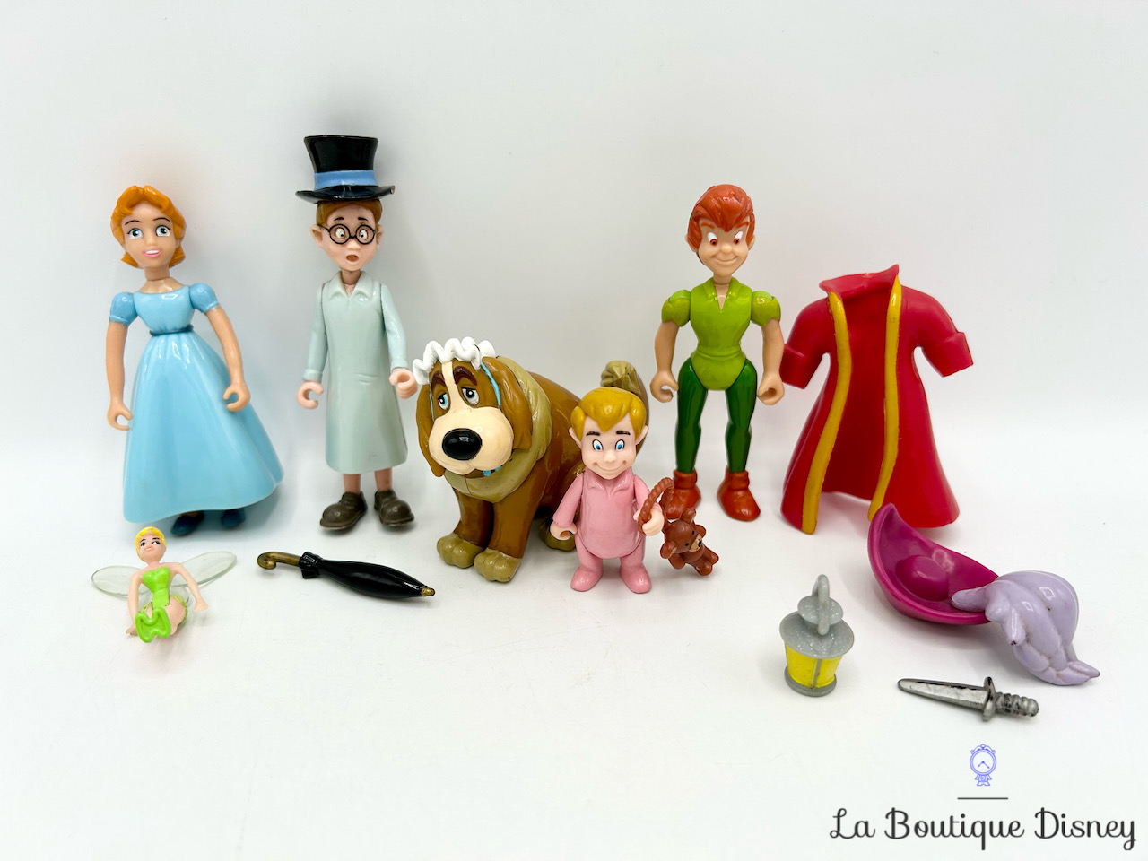 figurines-famille-darling-wendy-jean-michel-nana-peter-pan-disney-heroes-famosa-vintage-0