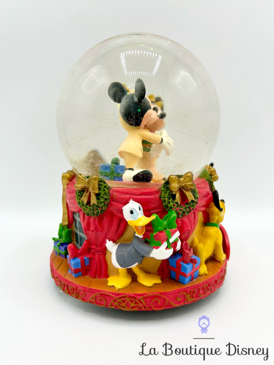 boule-a-neige-mickey-et-ses-amis-noel-disneyland-paris-snowglobe-disney-christmas-musical-sapin-rouge-doré-2