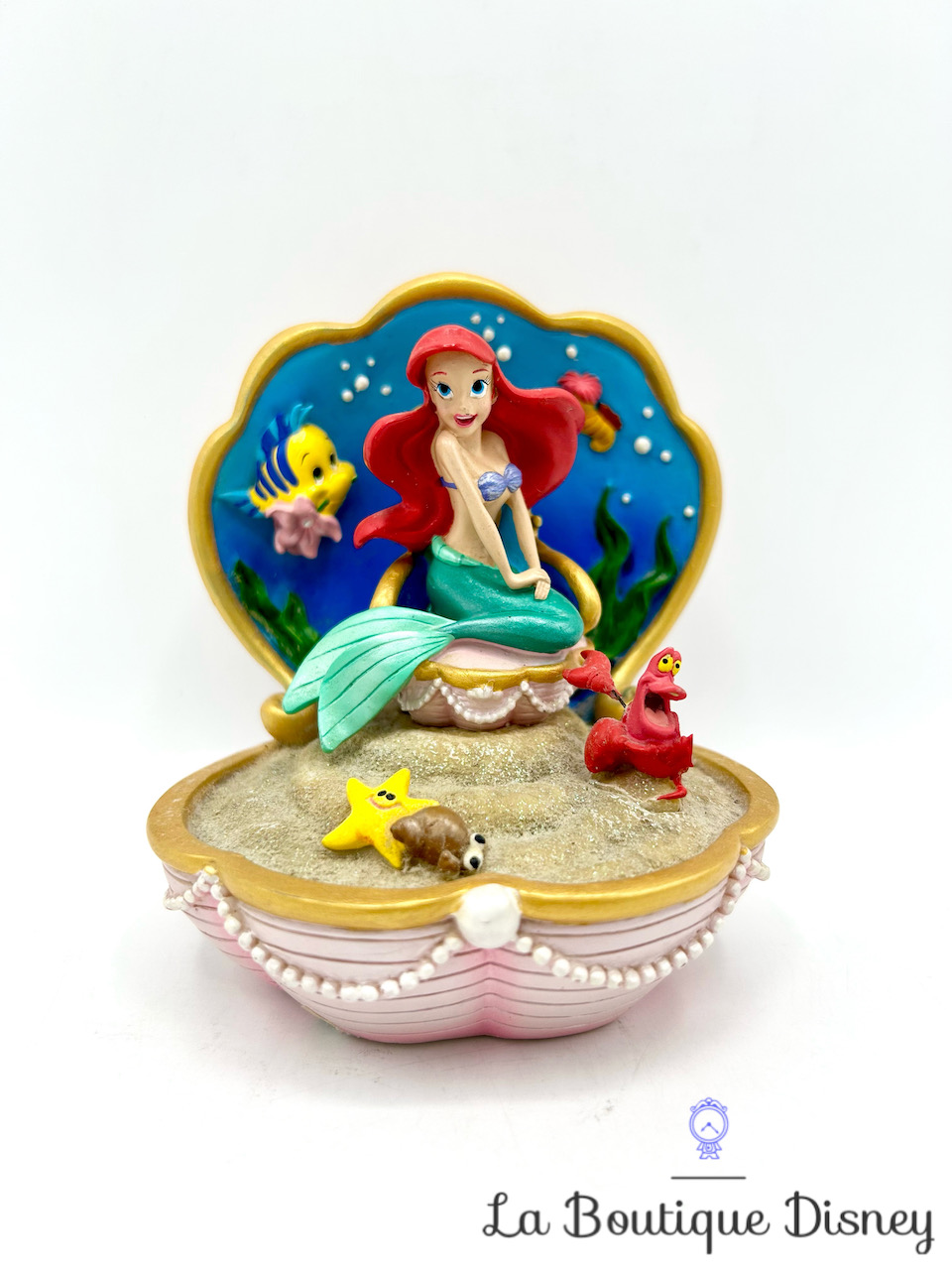 Figurine résine Ariel coquillage La Petite Sirène Disneyland Paris Disney 10 cm