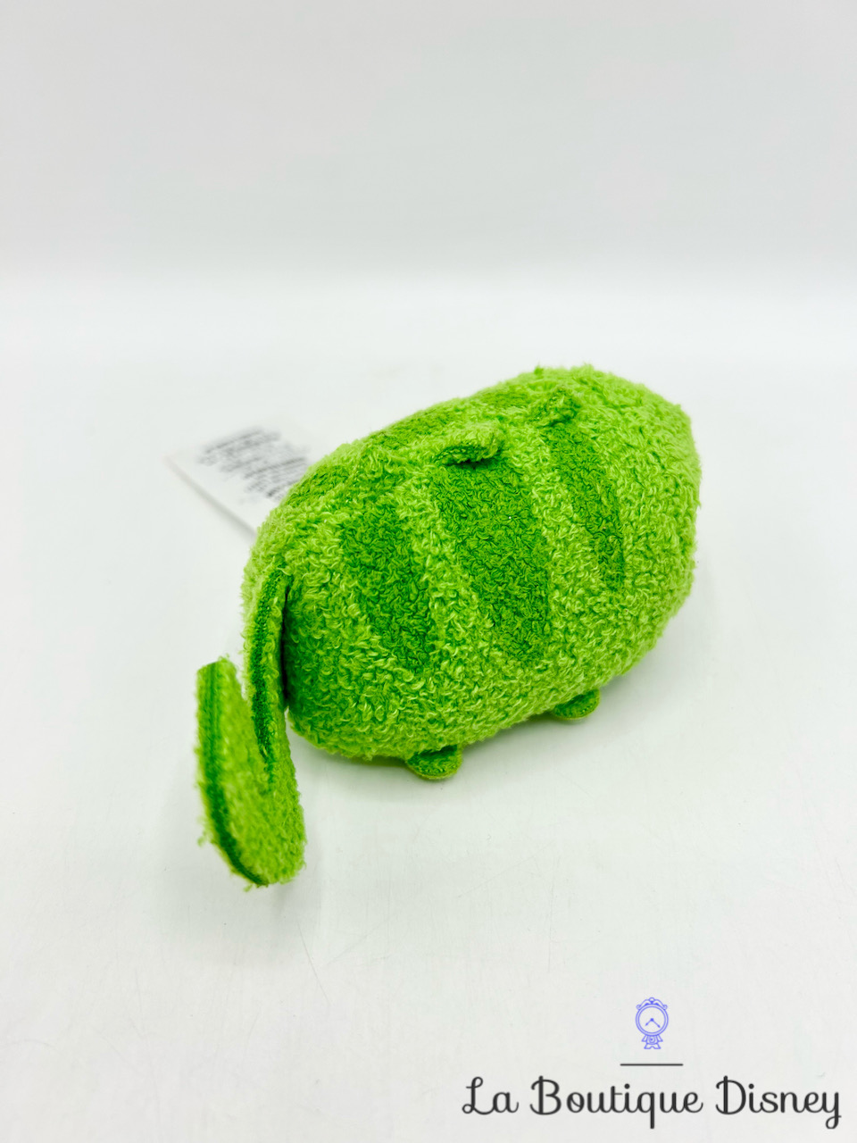 peluche-tsum-tsum-pascal-disney-store-caméléon-vert-4