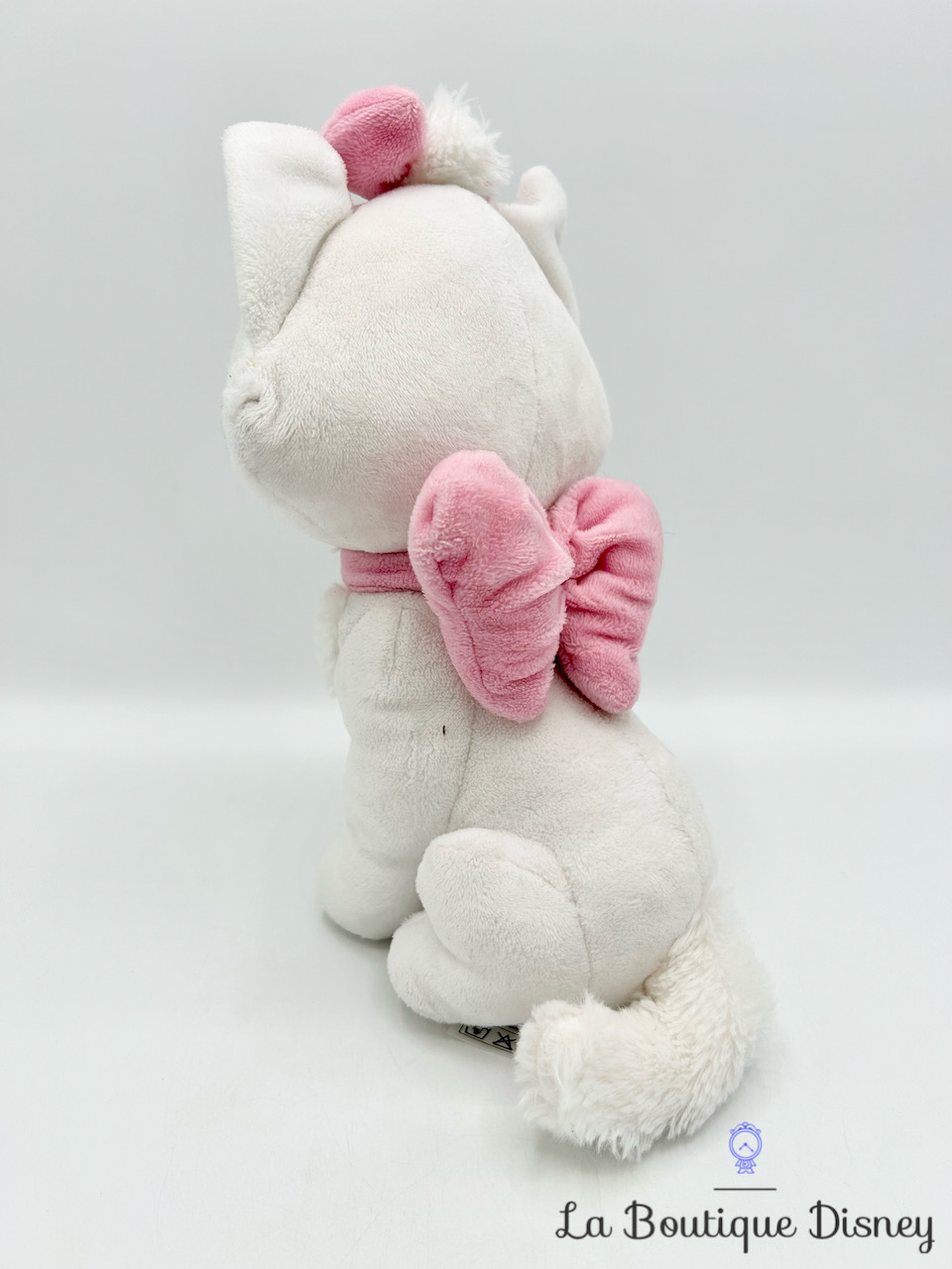 peluche-marie-les-aristochats-disney-nicotoy-chat-banc-noeud-rose-0
