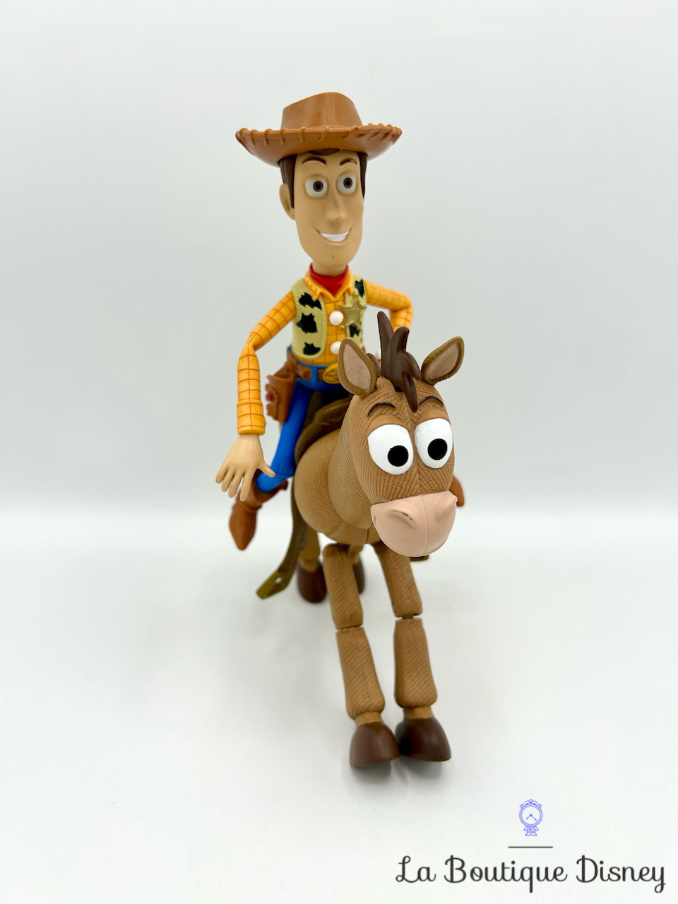 jouet-figurines-woody-pile-poil-articulés-disney-mattel-toy-story-cheval-marron-cow-boy-2