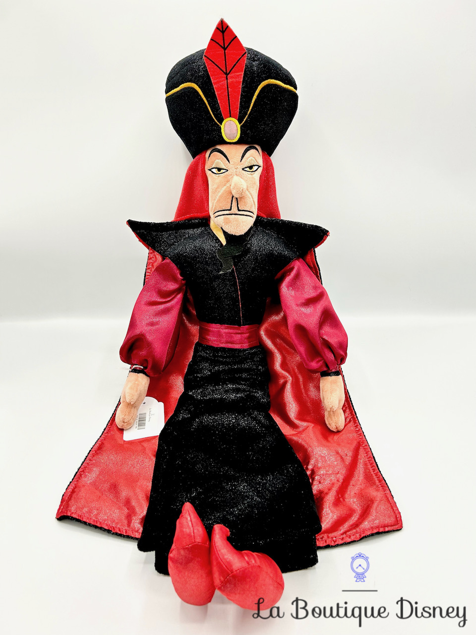 Peluche Jafar Disneyland Paris 2018 Disney poupée chiffon Aladdin vizir méchant noir rouge 62 cm