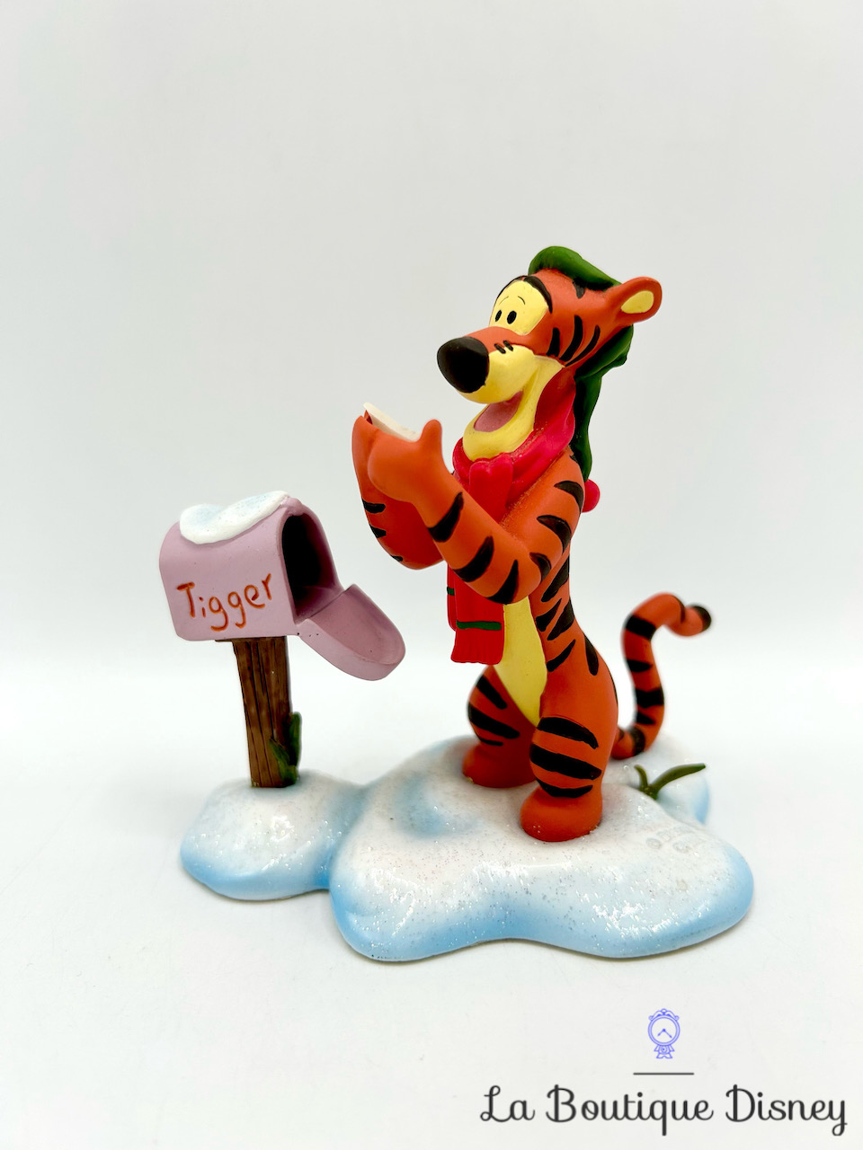 Figurine résine Tigrou Tigger Noël Disney Winnie l'Ourson boite aux lettres 9 cm