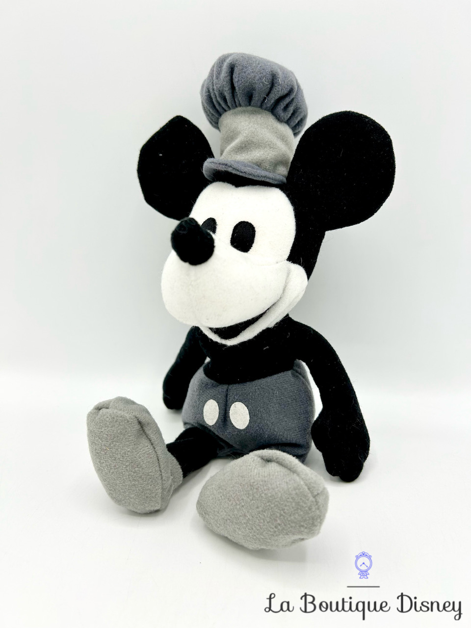 Peluche Mickey Mouse Steamboat Willie Disney noir gris 25 cm