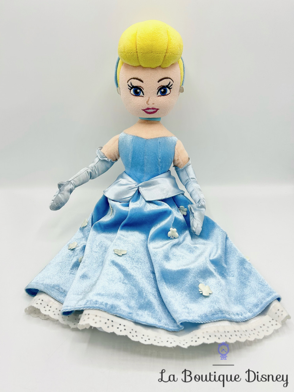 Poupée Chiffon Cendrillon Disney Store Exclusive peluche princesse robe bleu papillons 55 cm