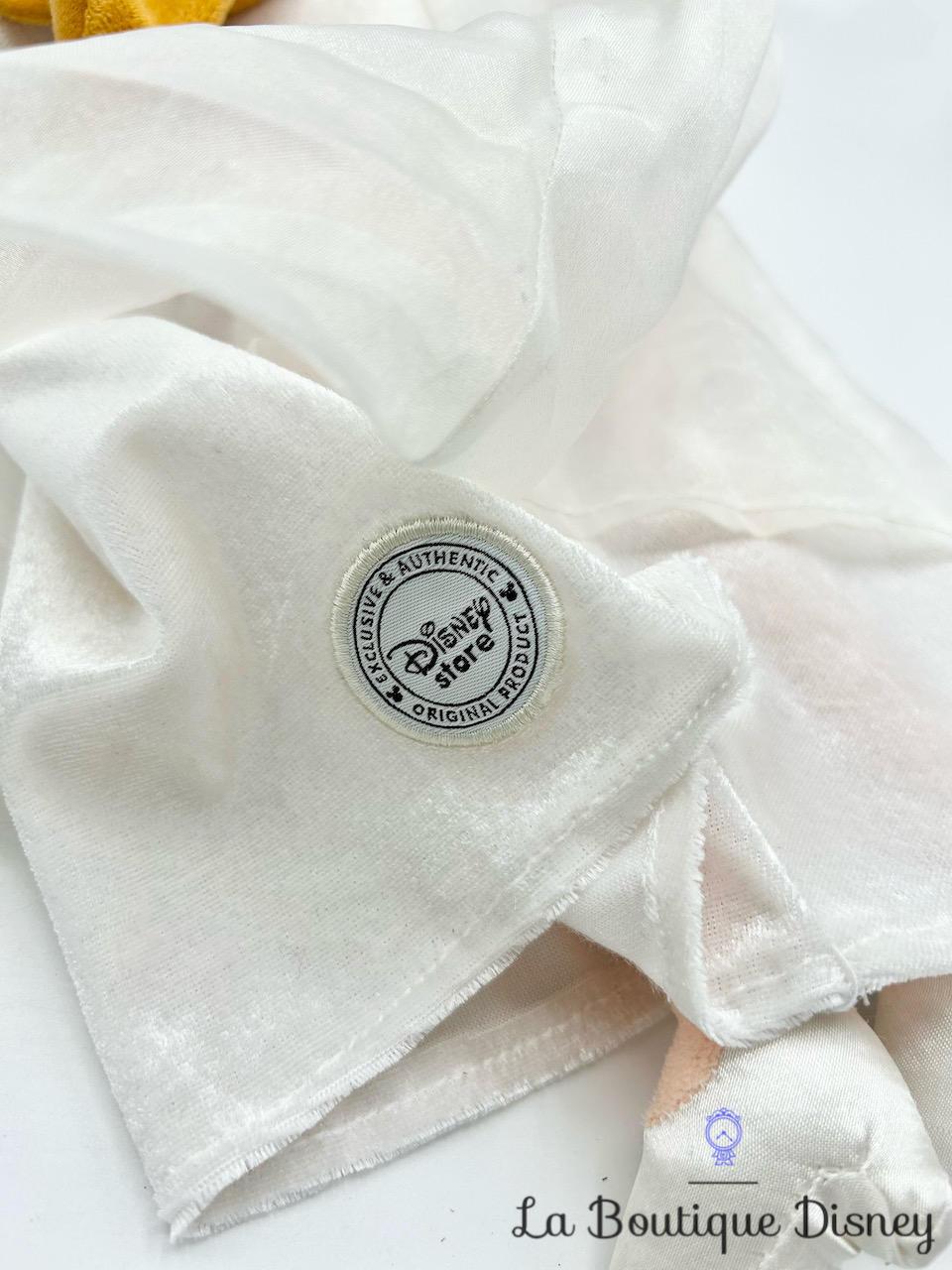 poupée-chiffon-gisèle-mariée-disney-store-peluche-il-était-une-fois-mariage-5
