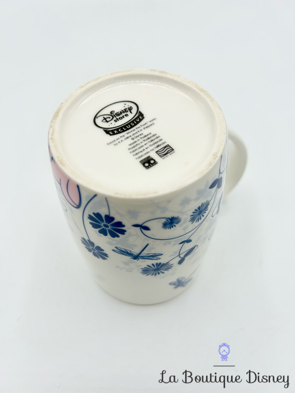 tasse-porcinet-disney-store-mug-winnie-ourson-fleurs-bleus-3