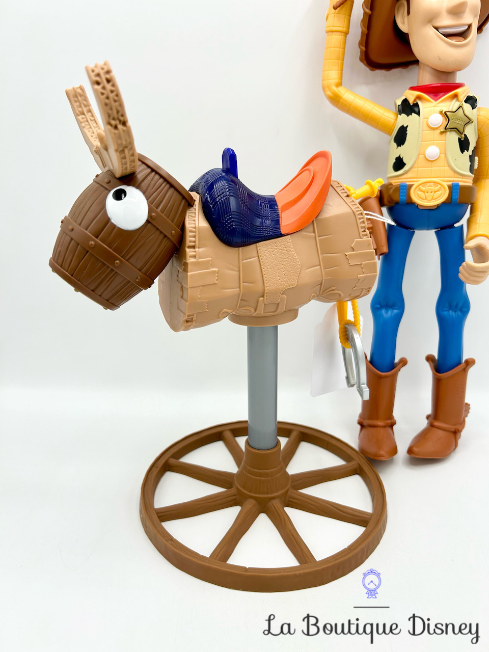 jouet-woody-rodeo-disney-mattel-2014-cheval-lasso-4