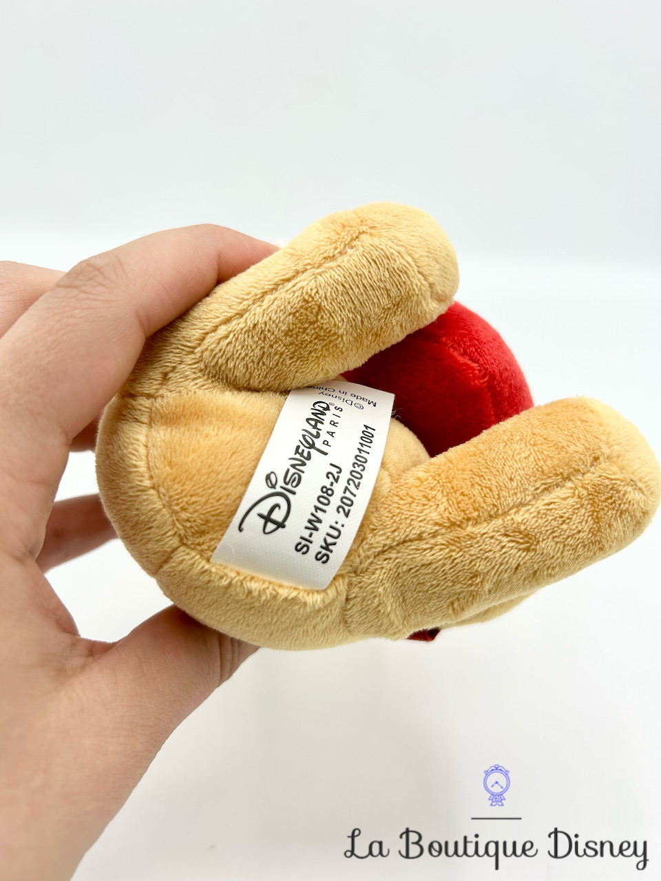 peluche-winnie-ourson-coeur-je-taime-disneyland-paris-disney-3