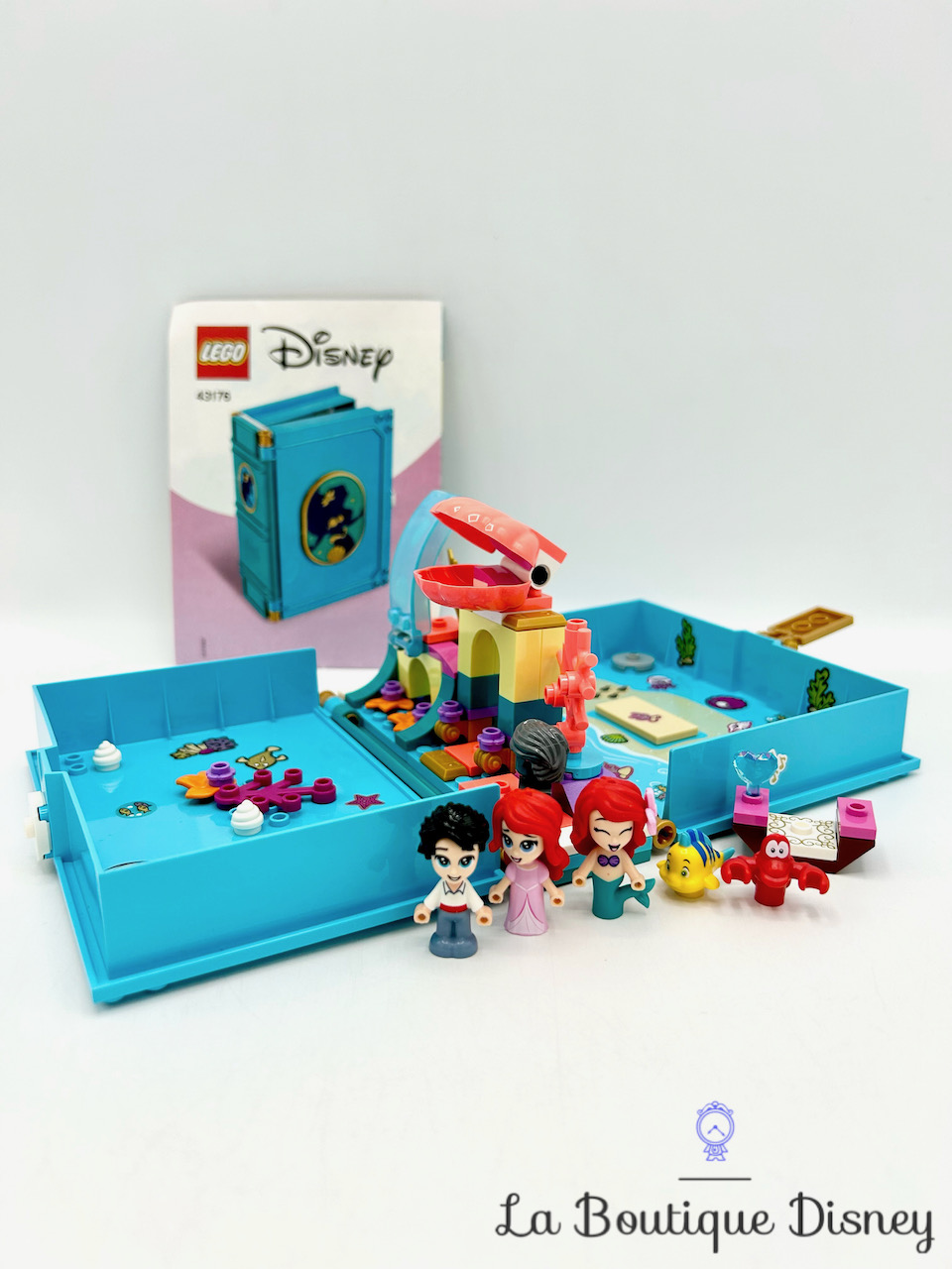 Jouet LEGO 43176 Les aventures d\'Ariel dans un livre de contes Disney La petite sirène