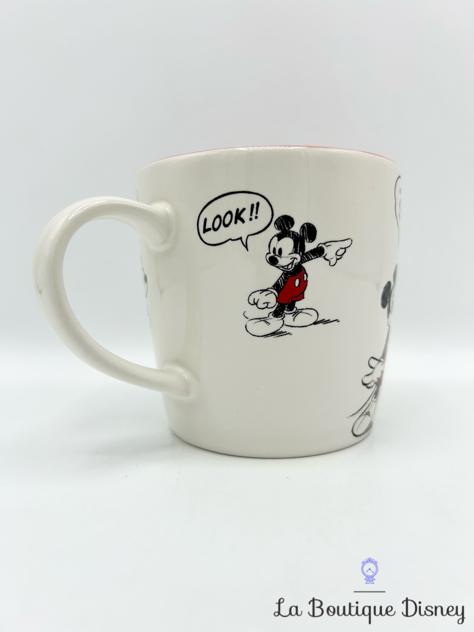 tasse-mickey-mouse-BD-disneyland-paris-mug-disney-blanc-rouge-bande-dessinnée-1